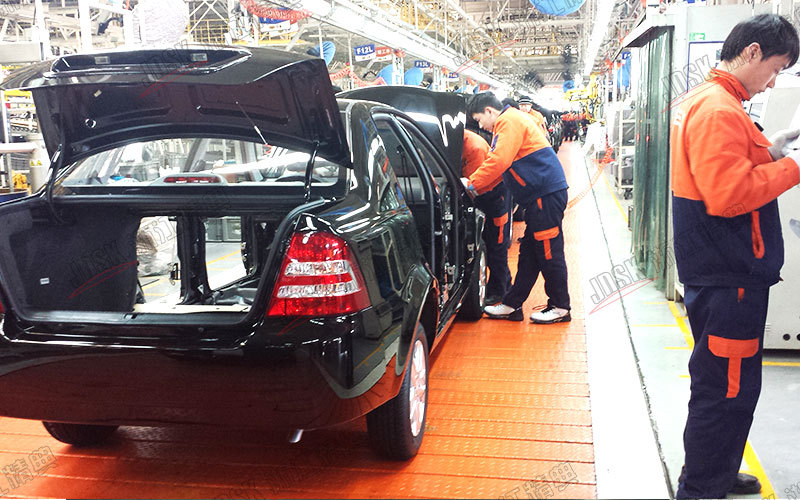 汽車裝配生產(chǎn)線